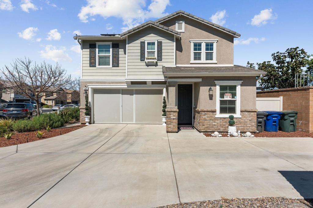 1287 White Oak Court