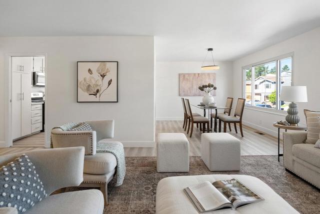 15 Eastridge Circle, Pacifica CA: https://media.crmls.org/mediaz/f8156e10-7ce0-4eff-8868-2d93c94be486.jpg