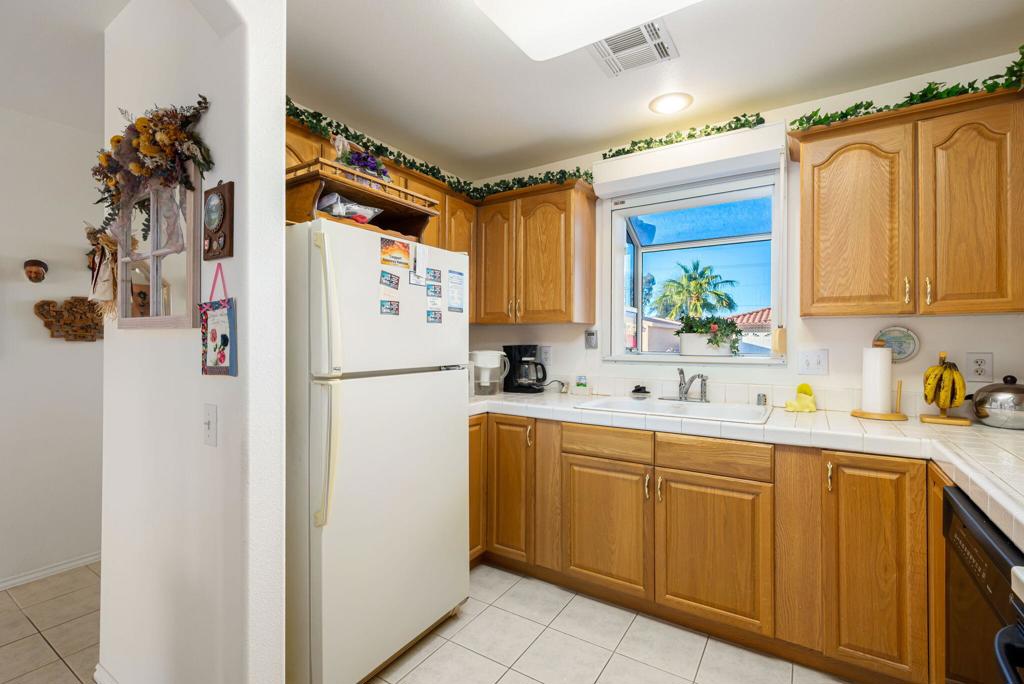 MLS #219138555DA image #17