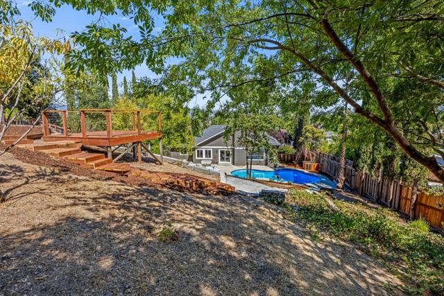 1403 Welburn Avenue, Gilroy CA: https://media.crmls.org/mediaz/f8173bf1-85b8-4da9-8f59-0dd97abdc9e4.jpg