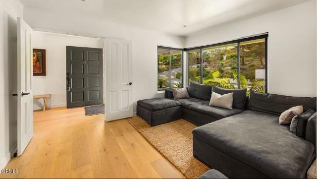 Detail Gallery Image 18 of 24 For 565 Del Oro Dr, Ojai,  CA 93023 - 4 Beds | 2/1 Baths