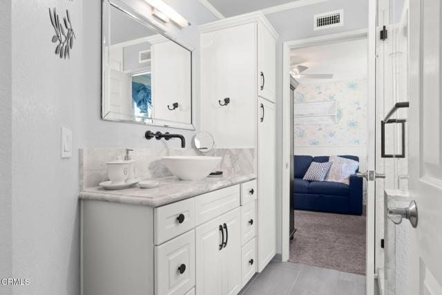 Detail Gallery Image 16 of 32 For 2112 Bermuda Dunes Pl, Oxnard,  CA 93036 - 3 Beds | 2/1 Baths