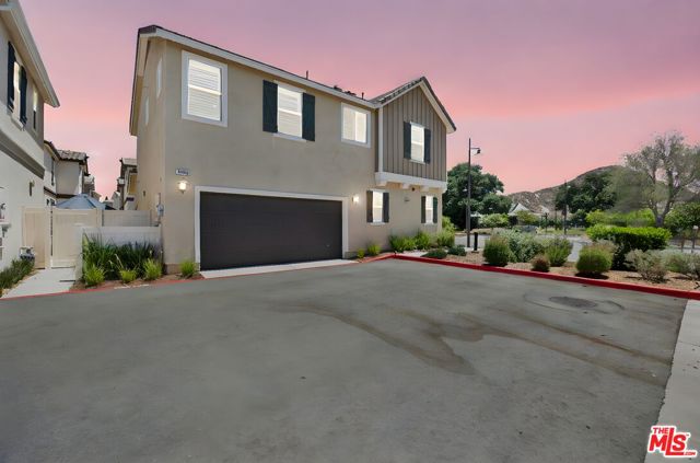 17028 Zion, Santa Clarita CA: https://media.crmls.org/mediaz/f818b135-9cfa-4545-a646-b8f93327ddf8.jpg