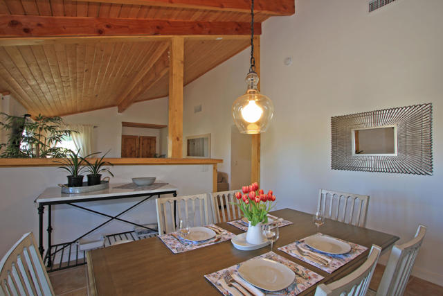 73117 Haystack Road, Palm Desert CA: https://media.crmls.org/mediaz/f818b165-26b9-4991-bf38-28e6f6474246.jpg