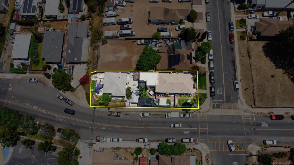 MLS #250032693SD img 6