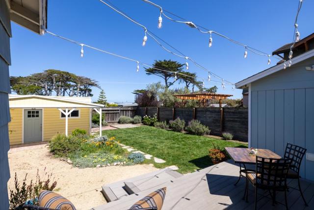 1022 Del Monte Boulevard, Pacific Grove CA: https://media.crmls.org/mediaz/f8199b70-5be2-47c8-bd63-b6cc228fad80.jpg