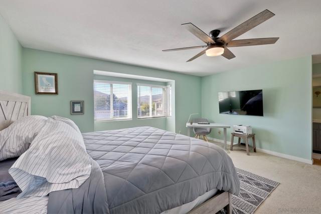 17937 Myrica Ln, San Diego CA: https://media.crmls.org/mediaz/f819b32b-6de5-4a0b-af5a-e7301346f4bd.jpg
