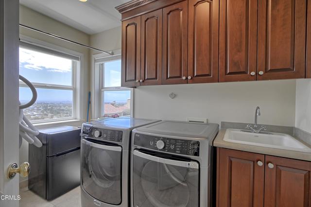 Detail Gallery Image 46 of 46 For 6153 Cobblestone Dr, Ventura,  CA 93003 - 4 Beds | 3/2 Baths