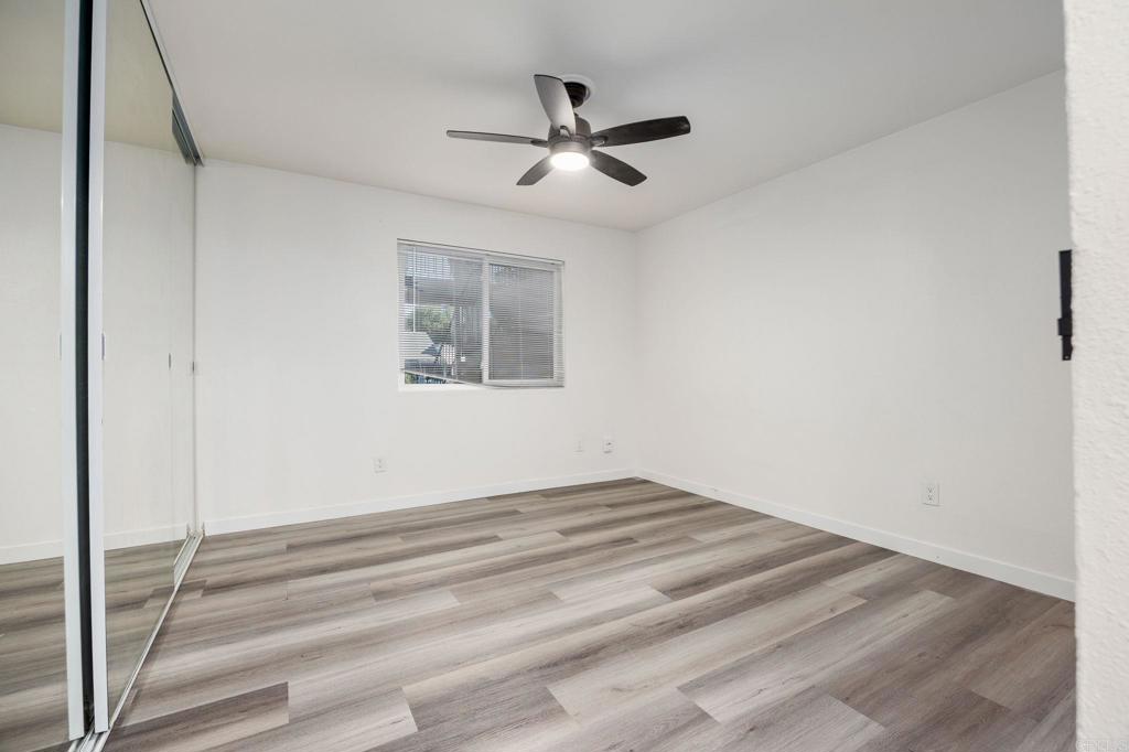 1817 Grand Avenue - photo 16