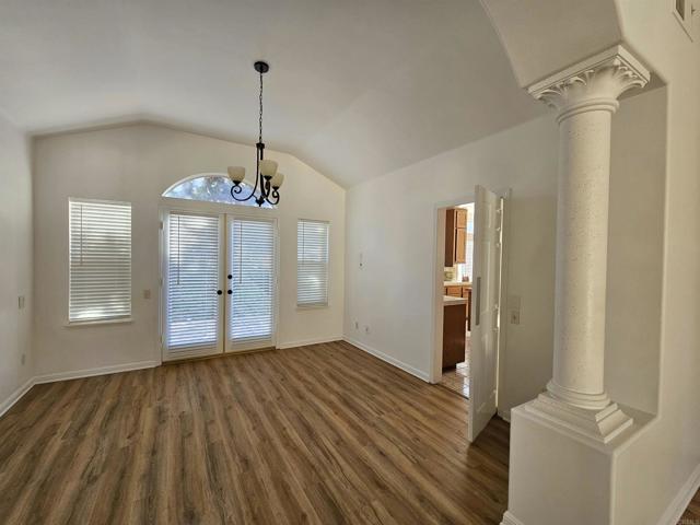 Detail Gallery Image 14 of 25 For 4515 Ocean Valley Ln, San Diego,  CA 92130 - 6 Beds | 3 Baths