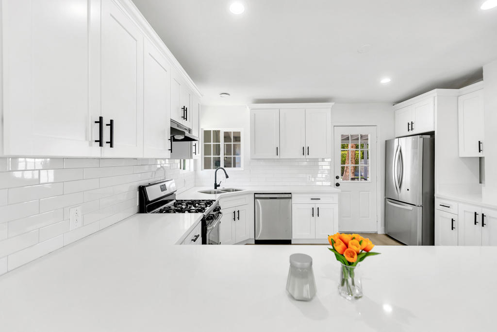 MLS #219123414DA img 33