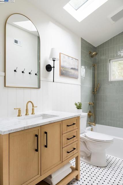 620 Manzanita Ave, Boulder Creek CA: https://media.crmls.org/mediaz/f81b30d7-1a4b-430a-9d53-44c635c22911.jpg