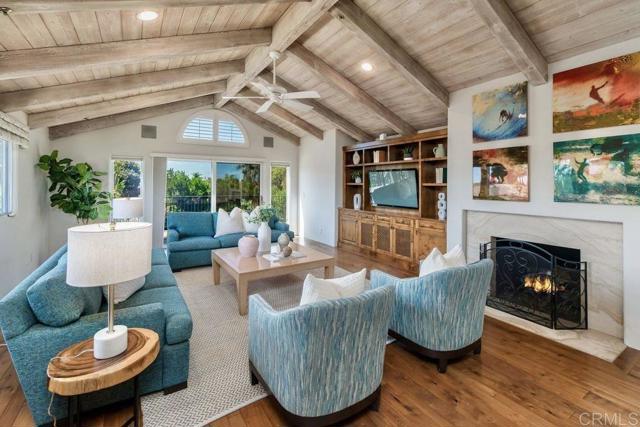 1470 Rubenstein Ave, Cardiff by the Sea CA: https://media.crmls.org/mediaz/f81b5020-81a3-4c4b-8c4e-07690f4c1479.jpg