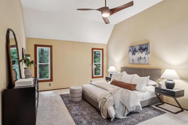 13872 Silver Sky Way, Woodside CA: https://media.crmls.org/mediaz/f81b641f-6f9f-45d3-95d7-35e701df0675.jpg
