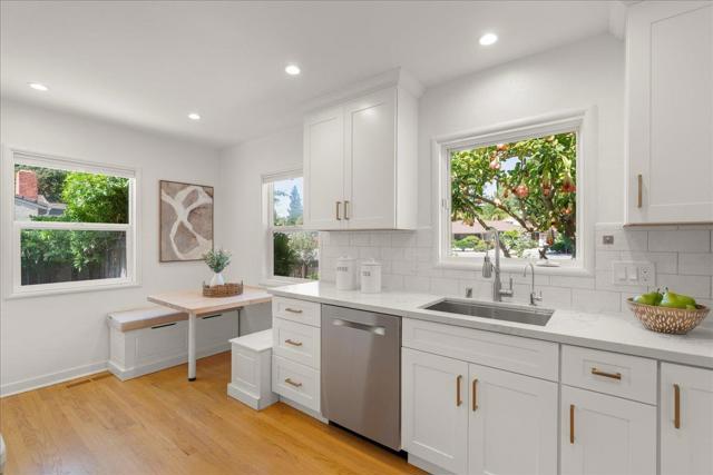 197 S Leigh Avenue, Campbell CA: https://media.crmls.org/mediaz/f81bd272-4bf0-4caa-bbdb-aa0d6bcec106.jpg