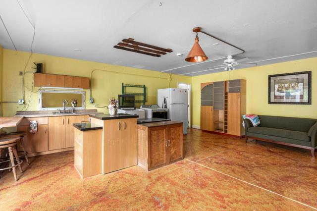 1855 Llagas Road, Morgan Hill CA: https://media.crmls.org/mediaz/f81d9214-0dec-463c-b16c-84a73bdc7f28.jpg