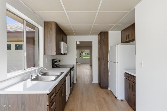 Detail Gallery Image 12 of 35 For 7202 Village 7, Camarillo,  CA 93012 - 2 Beds | 2 Baths