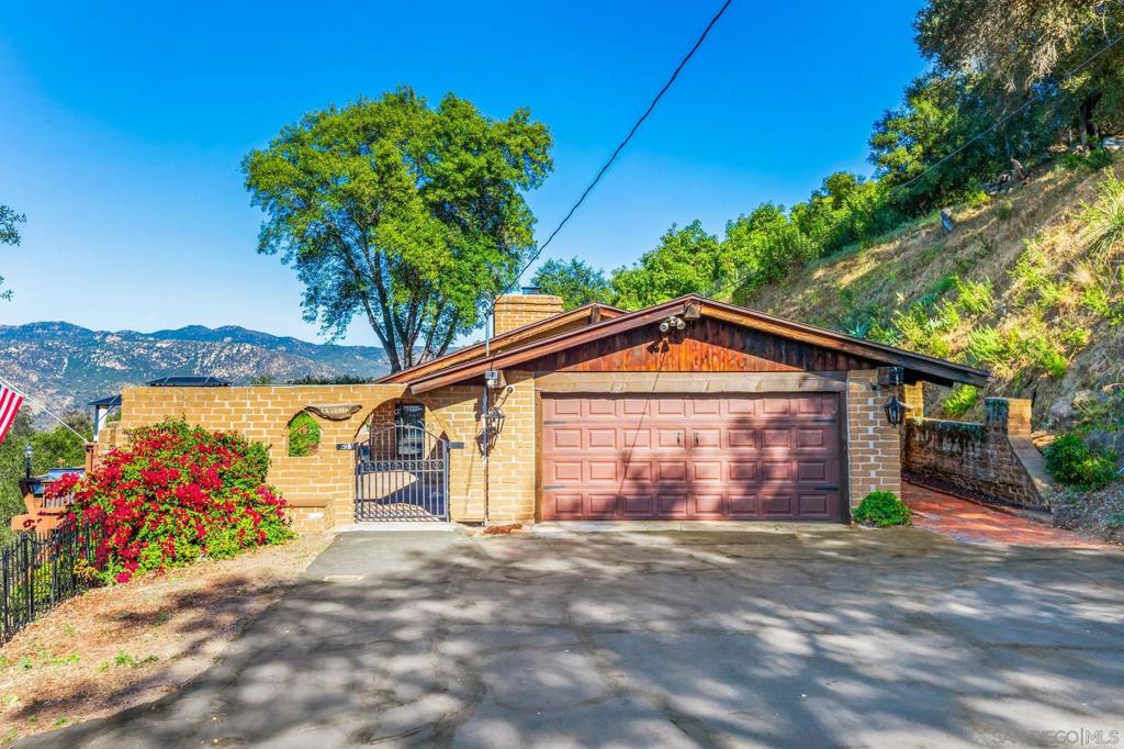 2305 Royal Oak - photo 3