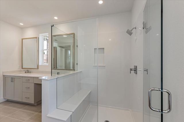 528 Lapis Court, San Ramon CA: https://media.crmls.org/mediaz/f81e5826-dbbb-4c10-b7e7-4302eea92c7d.jpg