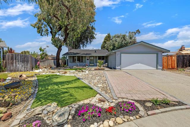 4919 Stafford Place, Newark CA: https://media.crmls.org/mediaz/f81ef20c-2648-4573-9f8e-a4e9741d00eb.jpg