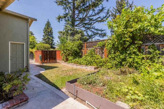 756 Acorn Court, San Ramon CA: https://media.crmls.org/mediaz/f81f2cc6-2190-4310-b530-92cb69d7dfea.jpg