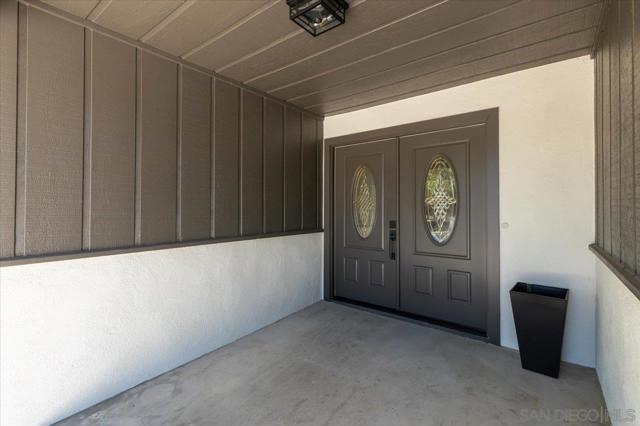30118 Miller Rd., Valley Center CA: https://media.crmls.org/mediaz/f81fdda0-e04a-4f81-b8bb-5d54d1217c28.jpg