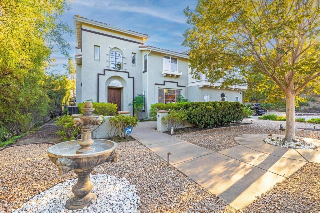 2124 Pamplona Ct - photo 2
