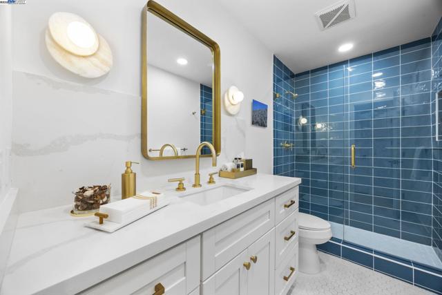 4149 Moselle Ct, Pleasanton CA: https://media.crmls.org/mediaz/f8222f39-f7d7-4658-9a8f-d7b577fc14d9.jpg