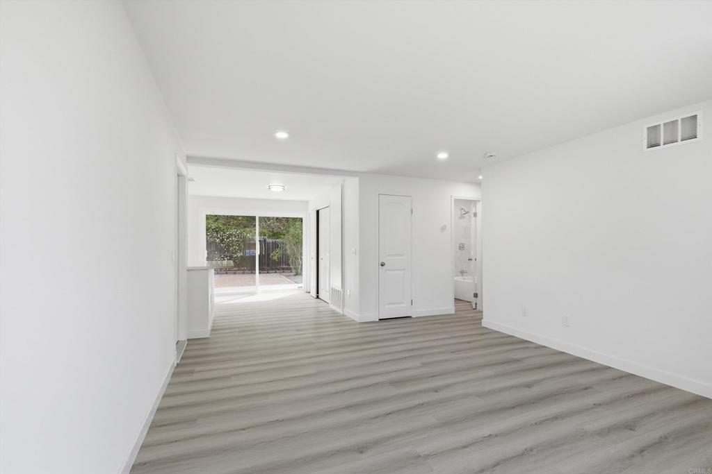 13641 Carriage Rd - photo 6