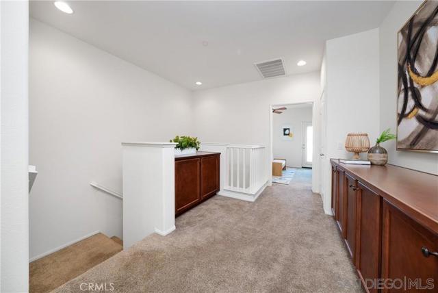 8011 City View Pl, Rancho Cucamonga CA: https://media.crmls.org/mediaz/f824cb9d-fdfd-4a68-9b96-f28f7ec8c1a8.jpg