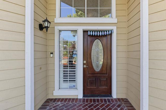 4168 Pinot Gris Way, San Jose CA: https://media.crmls.org/mediaz/f82576b5-0e71-4ad4-9e55-010009d41cf2.jpg