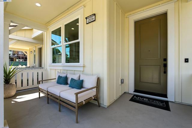 4711 Marengo Common, Livermore CA: https://media.crmls.org/mediaz/f826304a-5fa4-4ebe-a68c-362caf69190e.jpg