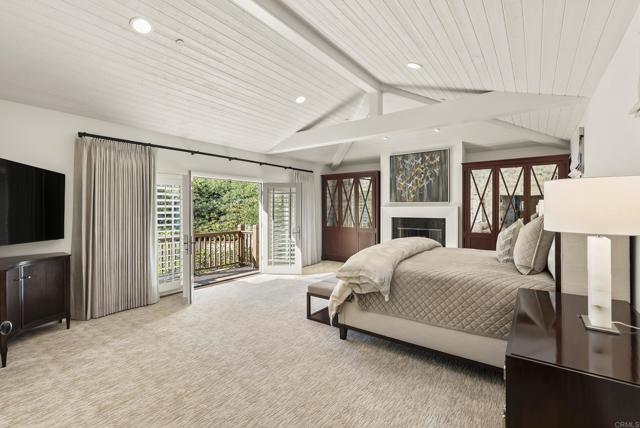 Detail Gallery Image 8 of 13 For 15808 via Del Alba, Rancho Santa Fe,  CA 92067 - 5 Beds | 5/1 Baths