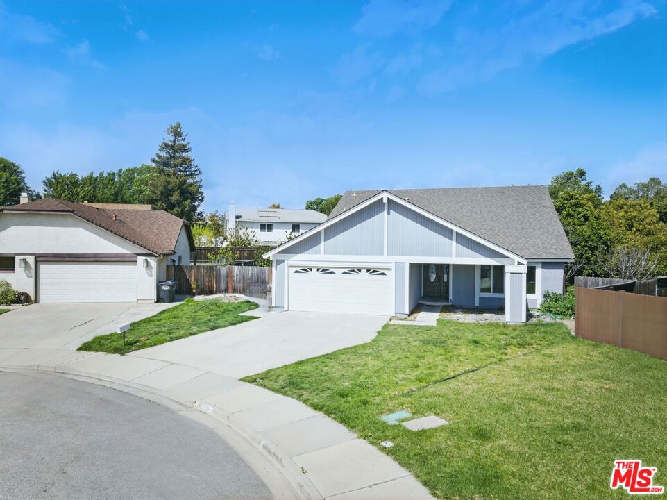 860 Big Horn Court