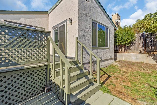 Detail Gallery Image 5 of 34 For 61 63 Faith Dr, Watsonville,  CA 95076 - – Beds | – Baths