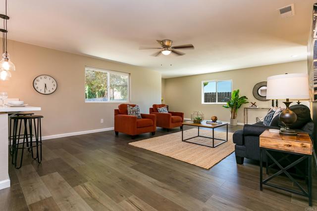 Detail Gallery Image 4 of 25 For 5116 Leon Street, Oceanside,  CA 92057 - 4 Beds | 2 Baths
