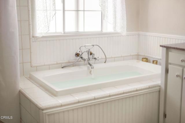 216 N Fulton Street, Ojai CA: https://media.crmls.org/mediaz/f82a3924-e6a0-4df4-a2f0-8a58d0ce7ddc.jpg