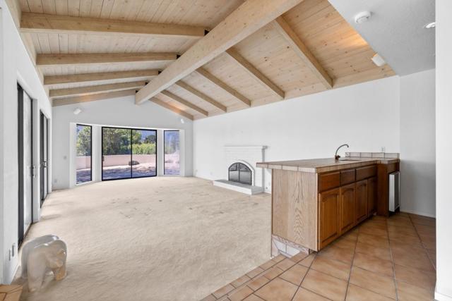 1091 Valley View Court, Los Altos CA: https://media.crmls.org/mediaz/f82a928d-a879-4ccf-b1fc-0281b3982278.jpg