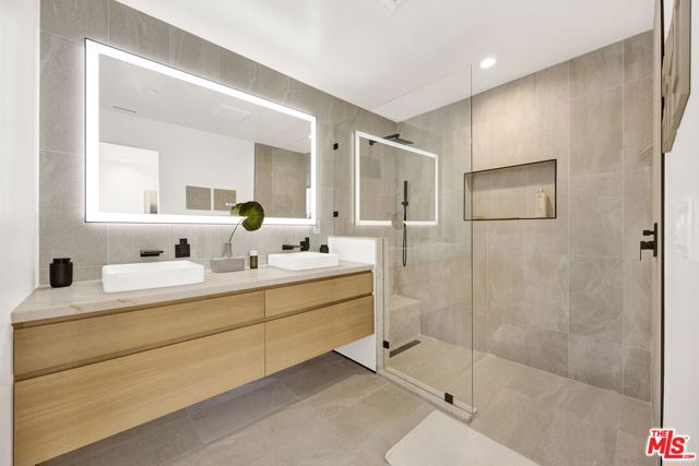 5868 Saturn Street, Los Angeles CA: https://media.crmls.org/mediaz/f82a92a4-566f-44e5-888d-855b246cbaaa.jpg