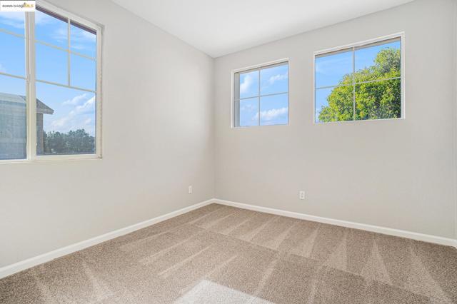 1008 Finn Way, Brentwood CA: https://media.crmls.org/mediaz/f82da9ea-235b-4cfe-ac3f-89478de8b84f.jpg
