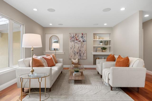 1098 Muir Way, Los Altos CA: https://media.crmls.org/mediaz/f82f743c-478d-49e9-b0fa-ef1fb9b9f77b.jpg