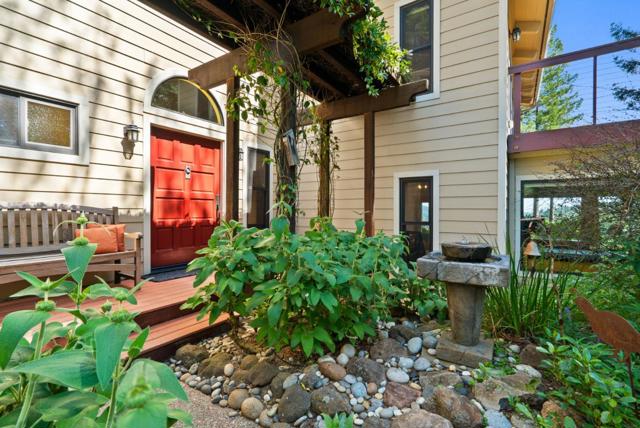 480 Quail Ridge Road, Scotts Valley CA: https://media.crmls.org/mediaz/f82f9617-2049-47f5-8236-c6a5a1a112fa.jpg