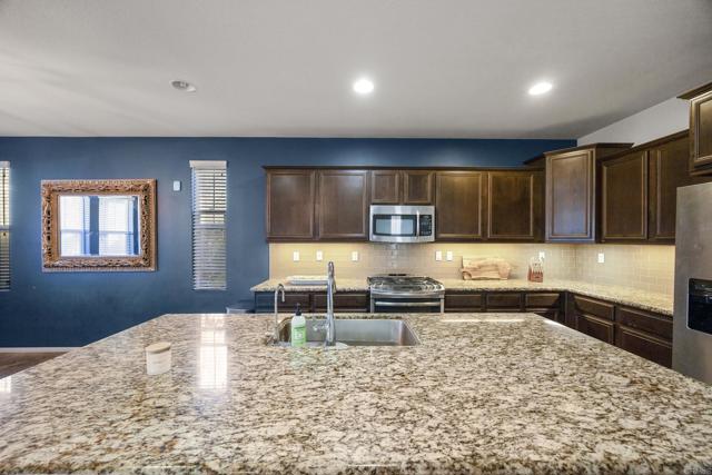 Detail Gallery Image 9 of 39 For 31938 Red Pine Way #93,  Temecula,  CA 92592 - 3 Beds | 2/1 Baths