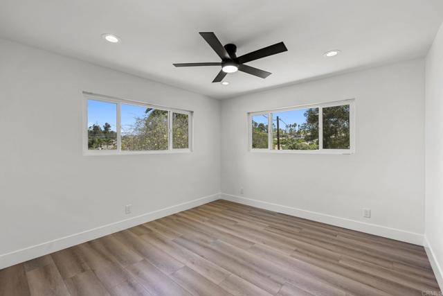 Detail Gallery Image 27 of 42 For 2015 Summit Dr, Escondido,  CA 92025 - 4 Beds | 3/1 Baths