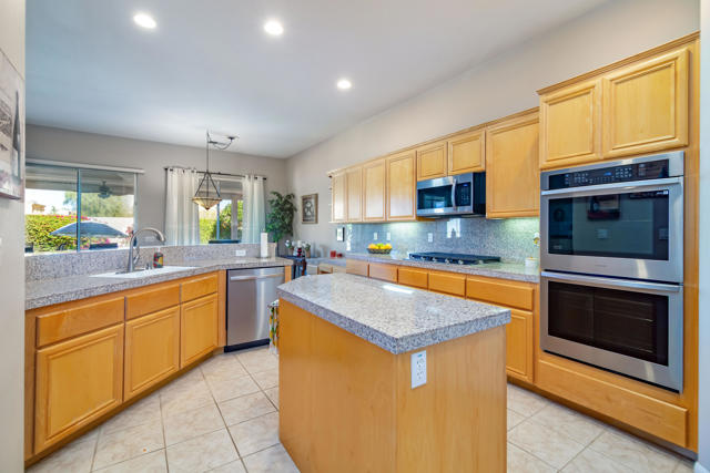 Image 6 of 64 For 75760 Heritage