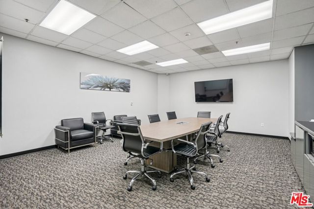 1100 Wilshire Boulevard, 2105 photo 28