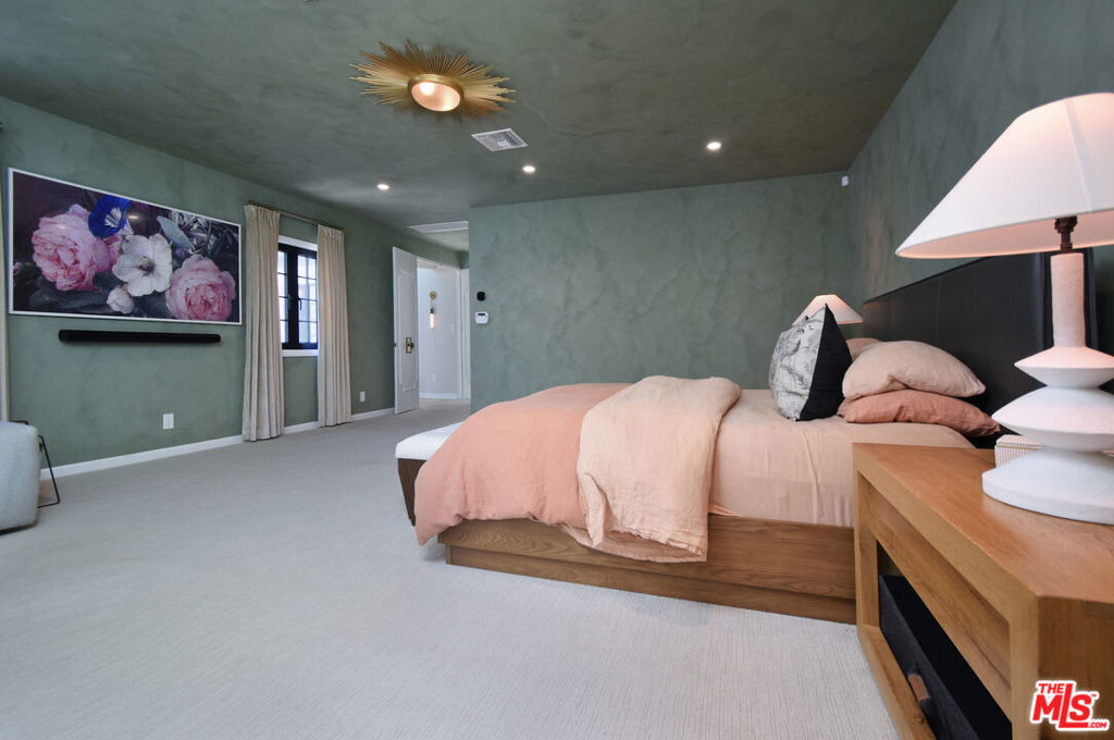 MLS #26854533 image #24