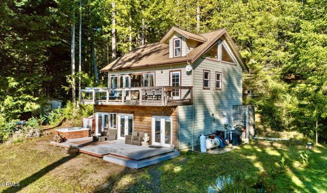 Detail Gallery Image 2 of 50 For 40401 Little River-Airport Rd, Little River_1,  CA 95456 - 3 Beds | 2 Baths