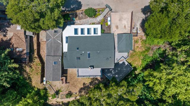 475 Riverview Drive, Boulder Creek CA: https://media.crmls.org/mediaz/f8367597-c62e-4c1a-b856-fccd82159bdd.jpg