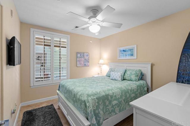 Image 24 of 62 For 1019 Costa Pacifica Way 1209